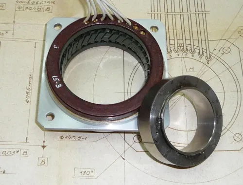 ДБМ-185-16-0,3-2 электродвигатель ДБМ-185-16-0,3-2 электродвигатель